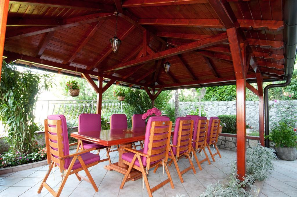 Bed & Breakfast Villa Klara Ičići Εξωτερικό φωτογραφία