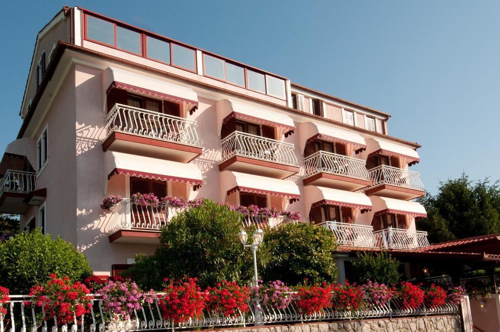 Bed & Breakfast Villa Klara Ičići Εξωτερικό φωτογραφία