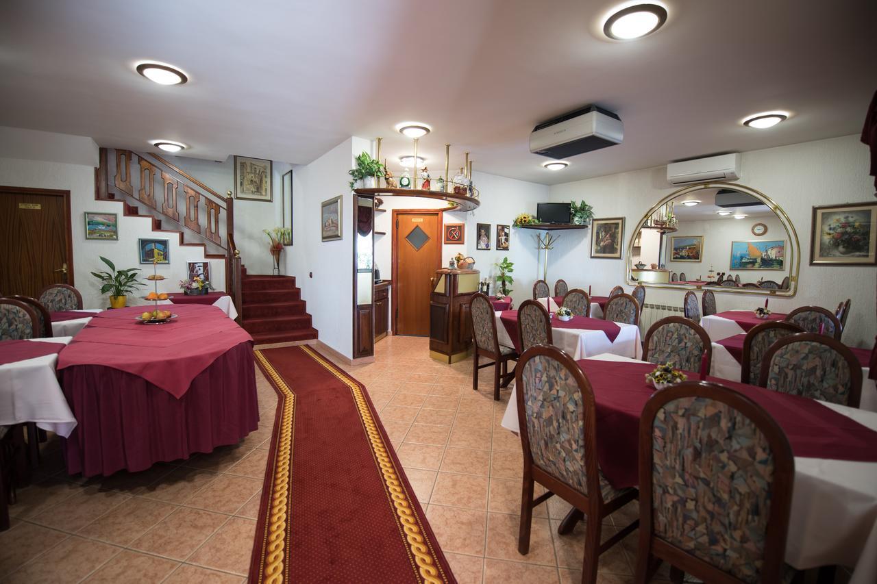 Bed & Breakfast Villa Klara Ičići Εξωτερικό φωτογραφία
